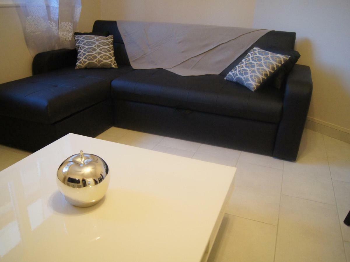 San Maria Apartment ม็องตง ภายนอก รูปภาพ